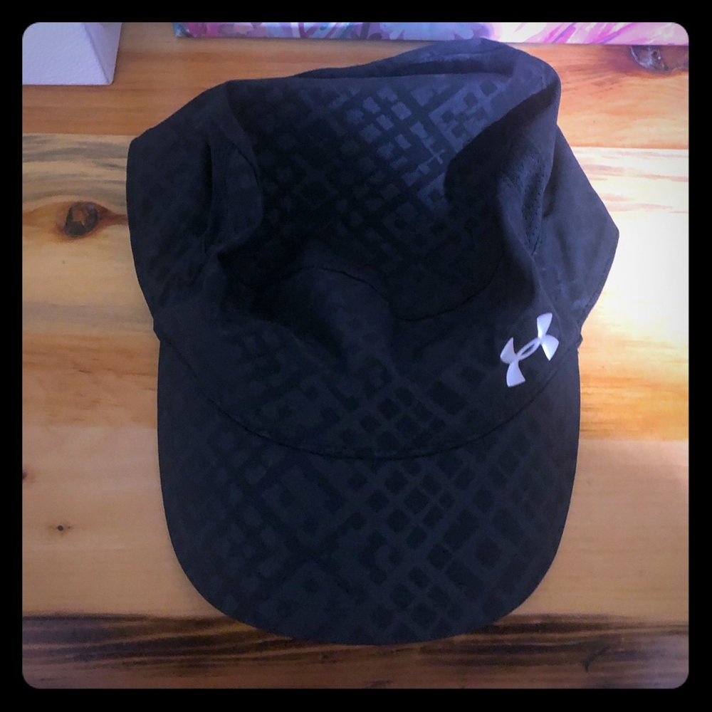 ✨Under Armour Women’s Hat